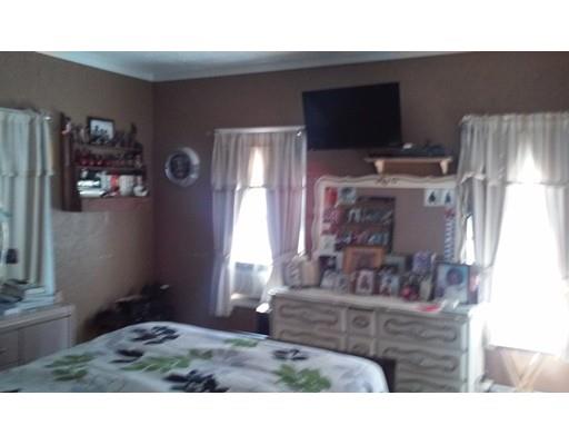 18 Bluff St, Worcester, MA 01610 photo 3