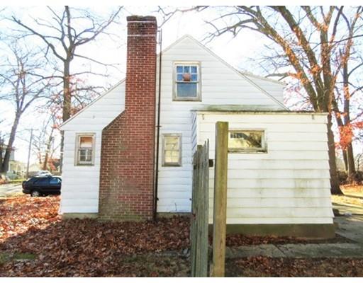 84 Ambrose St, Springfield, MA 01109 photo 2