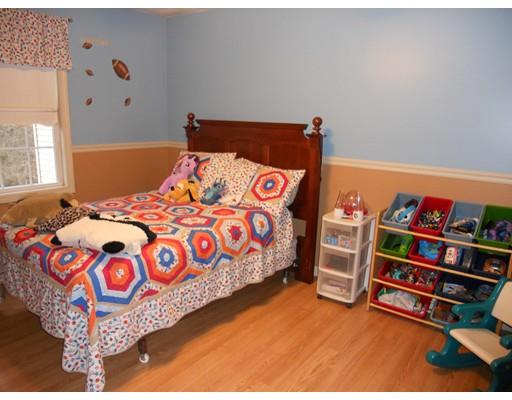 10 Leeward Rd, Fall River, MA 02720 photo 9