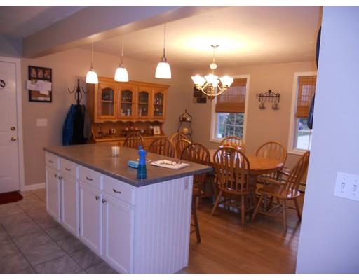 10 Leeward Rd, Fall River, MA 02720 photo 5