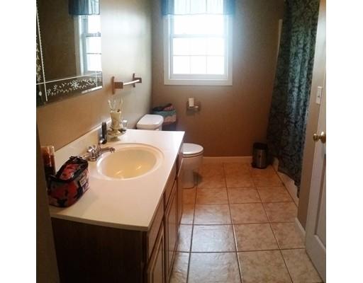 244 Emmett St, Fall River, MA 02721 photo 7