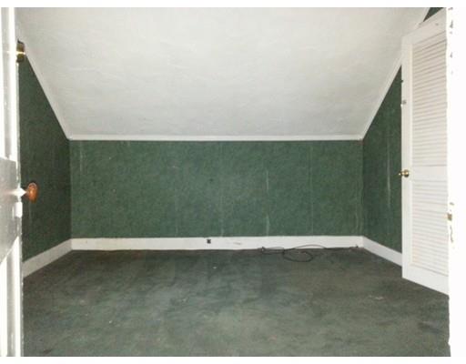22 N Main St, Webster, MA 01570 photo 2