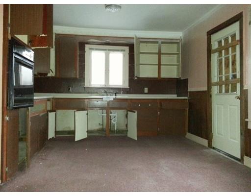 22 N Main St, Webster, MA 01570 photo 5