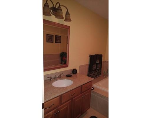 52 Old Farm Ln, Fall River, MA 02720 photo 13
