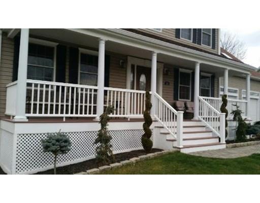 52 Old Farm Ln, Fall River, MA 02720 photo 3