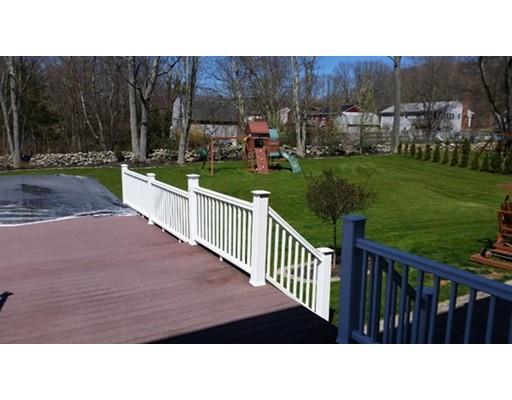 52 Old Farm Ln, Fall River, MA 02720 photo 8