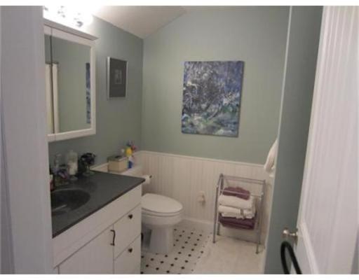 17 Beacon Rd, Webster, MA 01570 photo 24