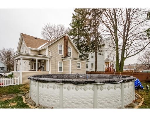 33 Hathaway St, Fall River, MA 02720 photo 3