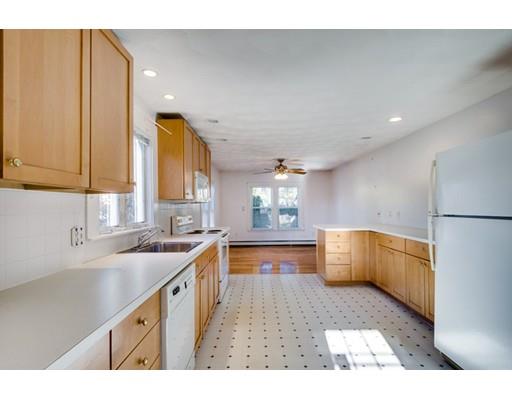 41 Warren Ave, Reading, MA 01867 photo 3