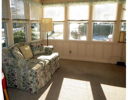 1011 Greendale Ave, Needham, MA 02492 photo 9