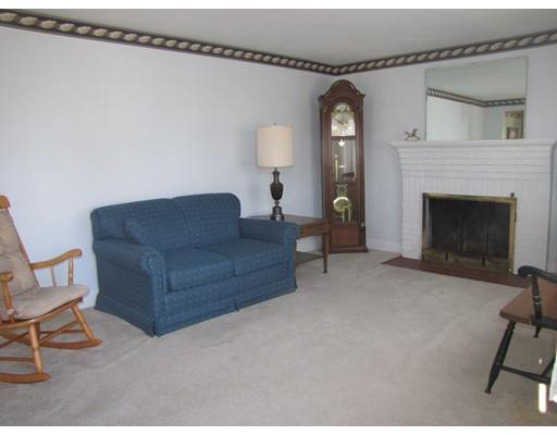1011 Greendale Ave, Needham, MA 02492 photo 3