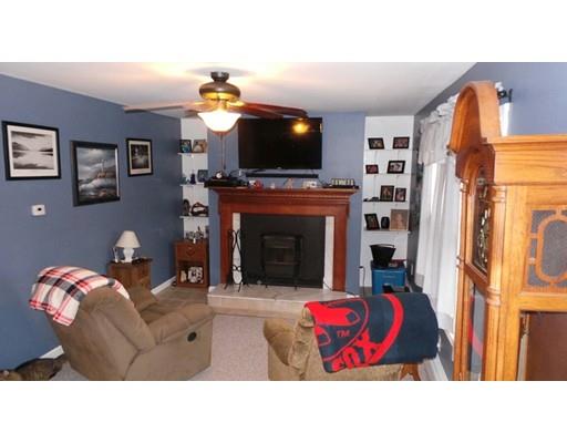 5 Robin Dr, Douglas, MA 01516 photo 7