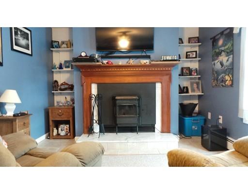 5 Robin Dr, Douglas, MA 01516 photo 6