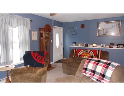 5 Robin Dr, Douglas, MA 01516 photo 9
