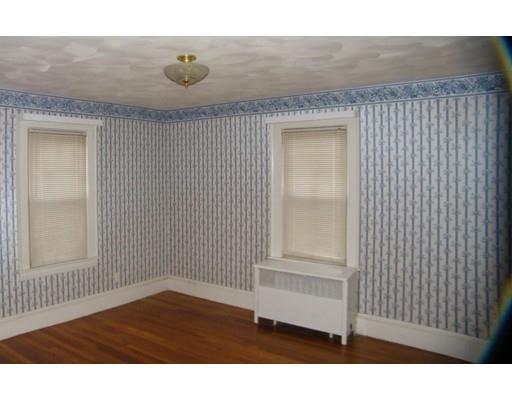 40 Blake St, Springfield, MA 01108 photo 5