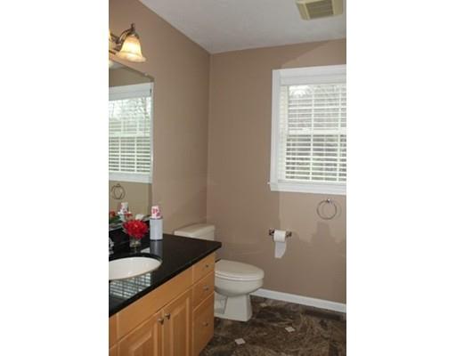 76 Highridge Rd, Bellingham, MA 02019 photo 9