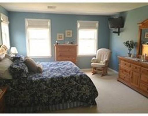 76 Highridge Rd, Bellingham, MA 02019 photo 10