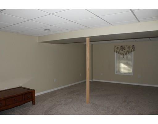 76 Highridge Rd, Bellingham, MA 02019 photo 16