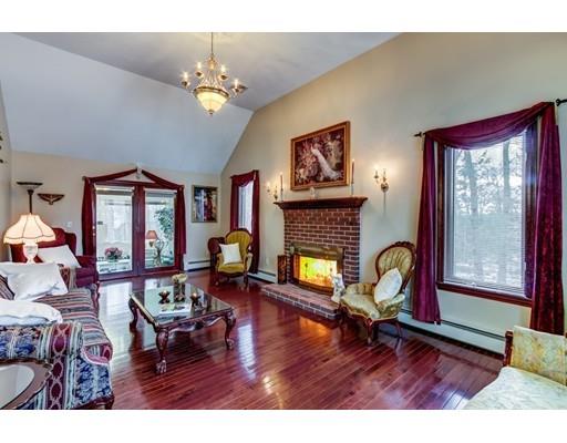 9 Wunschel Dr, Sutton, MA 01590 photo 3