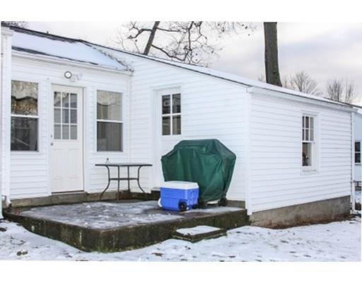 136 Kerry Dr, Springfield, MA 01118 photo 5