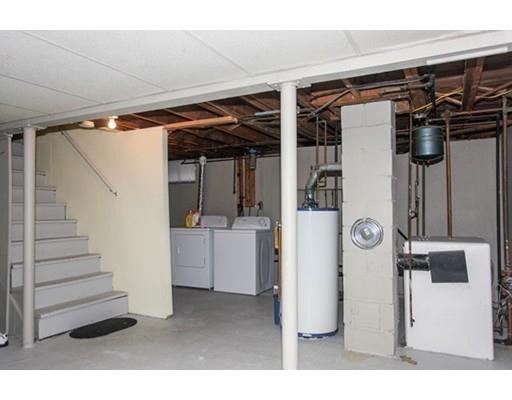 136 Kerry Dr, Springfield, MA 01118 photo 27
