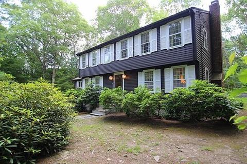 9 Oak Cir, Dover, MA 02030 photo 1