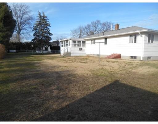 39 Wanda St, Chicopee, MA 01013 photo 22