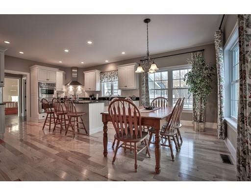 6 Winslow Dr, Atkinson, NH 03811 photo 8