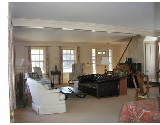 68 Maple Ave, Atkinson, NH 03811 photo 9