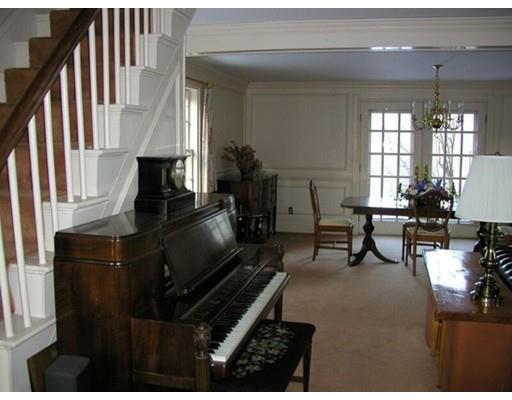 68 Maple Ave, Atkinson, NH 03811 photo 5