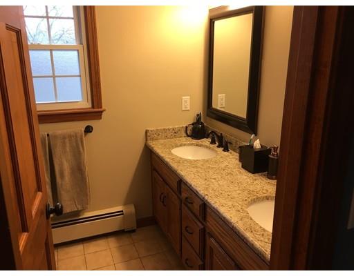 4 Beaverbrook Ln, Walpole, MA 02081 photo 15