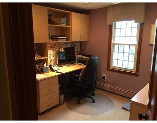 4 Beaverbrook Ln, Walpole, MA 02081 photo 12