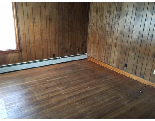 16 Arkwright Rd, Webster, MA 01570 photo 7