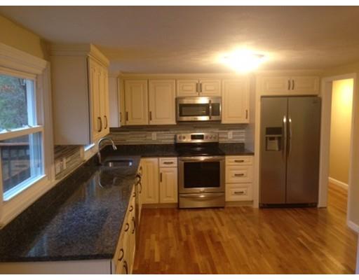 15 Malden Dr, Webster, MA 01570 photo 3
