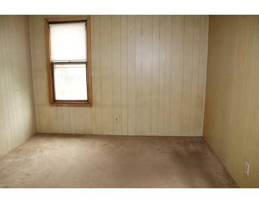 32 Saint James Cir, Springfield, MA 01104 photo 21