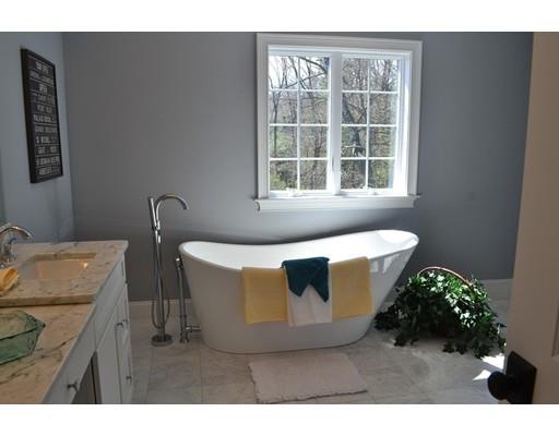 110 Blake St, Needham, MA 02492 photo 17