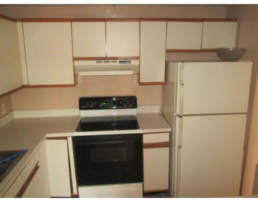 7 Gibbs St #2A, Worcester, MA 01607 photo 4