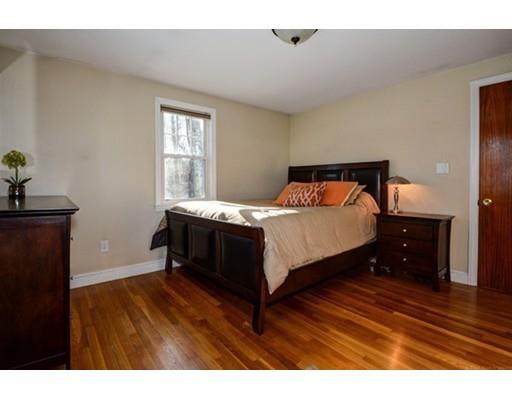 27 Dustin Rd, Reading, MA 01867 photo 12