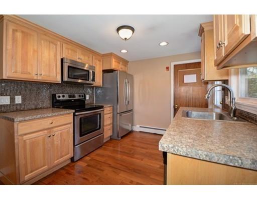 27 Dustin Rd, Reading, MA 01867 photo 4