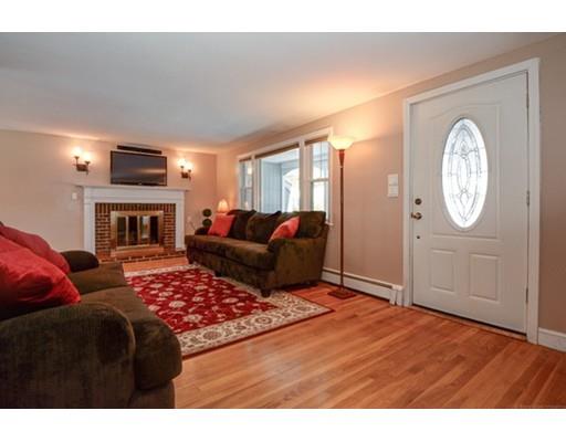 27 Dustin Rd, Reading, MA 01867 photo 10