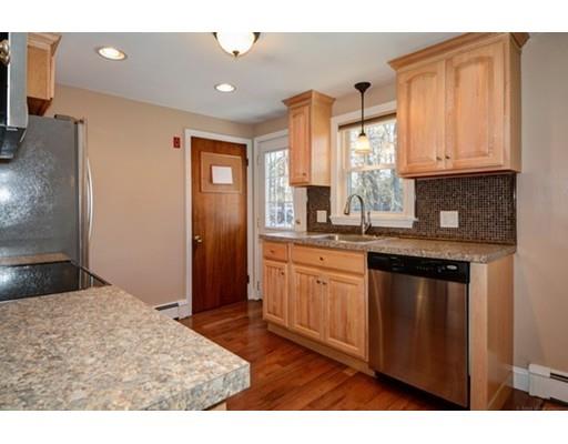 27 Dustin Rd, Reading, MA 01867 photo 3