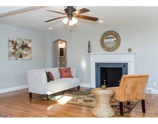 54 Oregon St, Springfield, MA 01118 photo 11