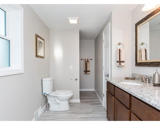 54 Oregon St, Springfield, MA 01118 photo 19