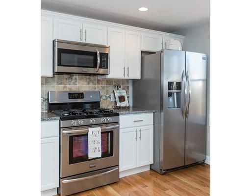 54 Oregon St, Springfield, MA 01118 photo 6