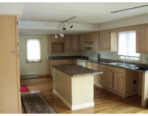74 Kempton St, Fall River, MA 02724 photo 5
