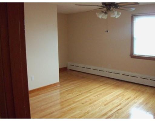 74 Kempton St, Fall River, MA 02724 photo 9