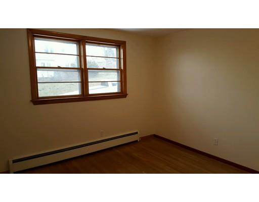 5 Blue Hill Rd, Worcester, MA 01606 photo 8
