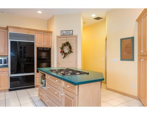 7 Spring St, Ludlow, MA 01056 photo 15