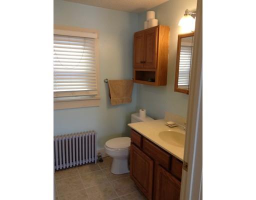 28 Everett St, Easthampton, MA 01027 photo 13