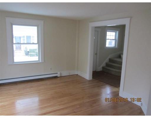 6 Cedar Pl, Wakefield, MA 01880 photo 3
